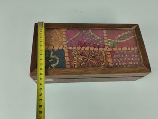Caja de madera, para recuerdos