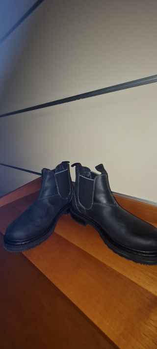 Polacchino in pelle nera uomo 39