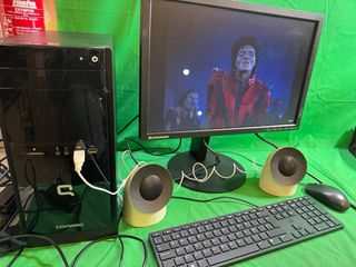 PC AMD E1-2500APU 1.40Ghz 8 GB RAM 180GBSSD