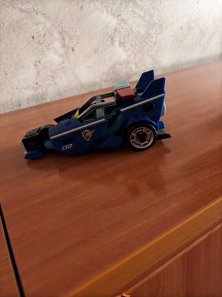 Camion  y coche chase patrulla canina