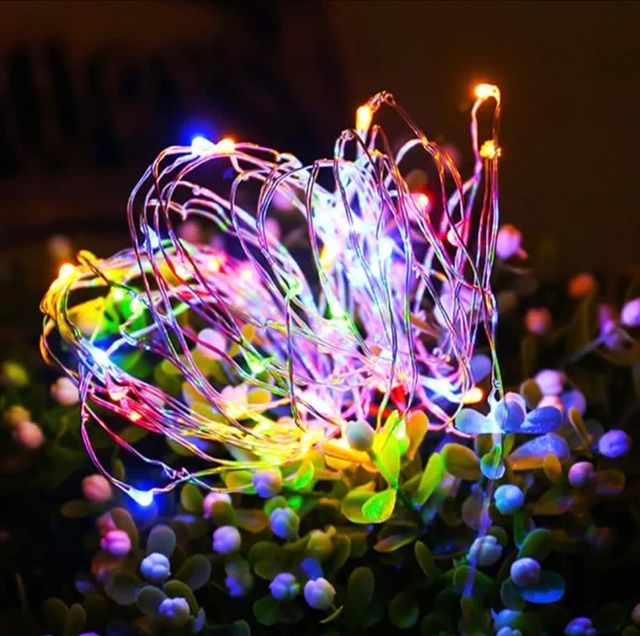 ¡Iluminación Sostenible para tu Jardín! LED Solar