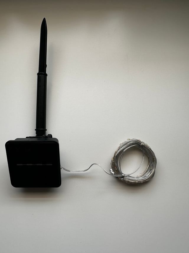 ¡Iluminación Sostenible para tu Jardín! LED Solar