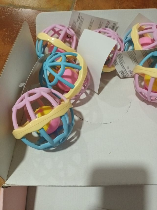 SONAJERO para bebe BABY RATTLE con bola