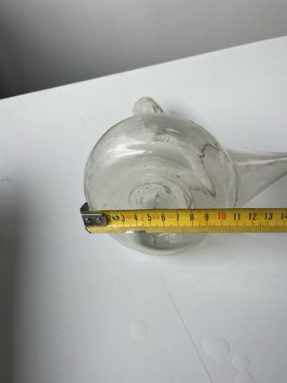 Porrón de vino muy antiguo