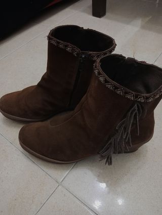 BOTINES DE PIEL N.41 