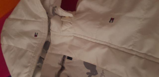 Abrigo bebe TOMMY Hilfiger