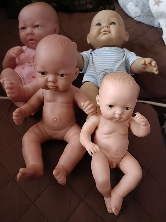 Muñecos bebes juguete