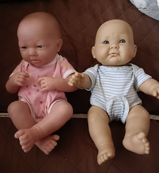 Muñecos bebes juguete