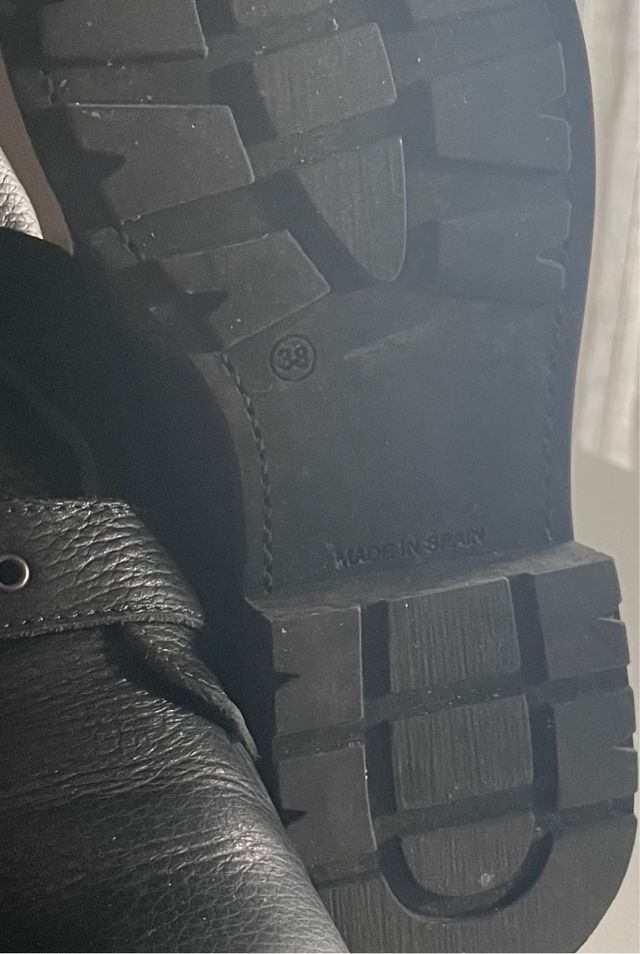 Botas de piel metalizada