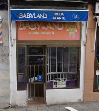 Se alquila local comercial