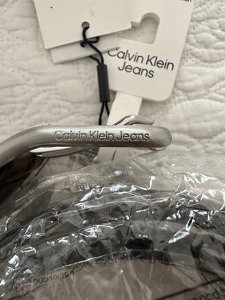 Cinturón Calvin Klein