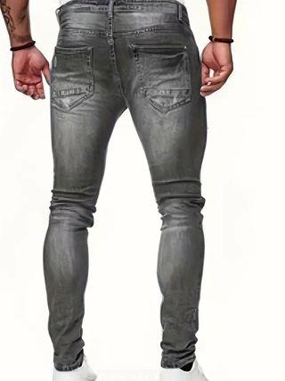 Pantalón tejano rasgado