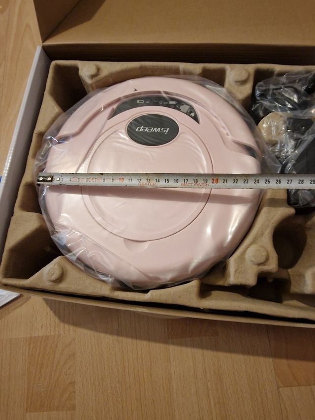 Robot aspirador y friegasuelos