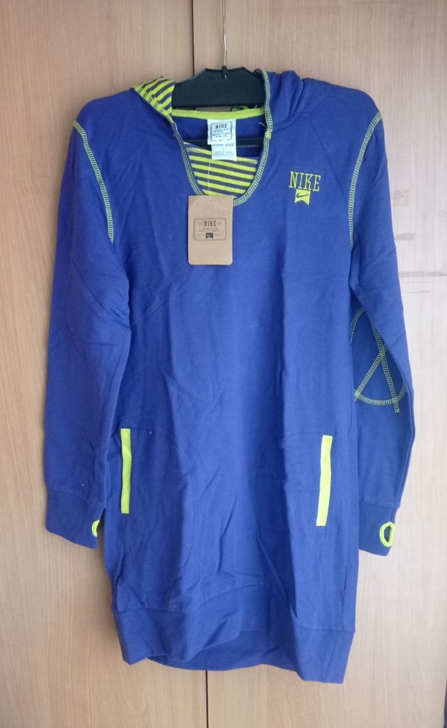 Sudadera Nike sin estrenar