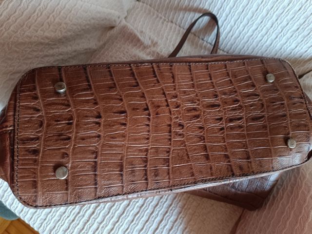 Bolso d piel ,d Máximo Dutti