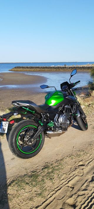 Moto kawasaki z650