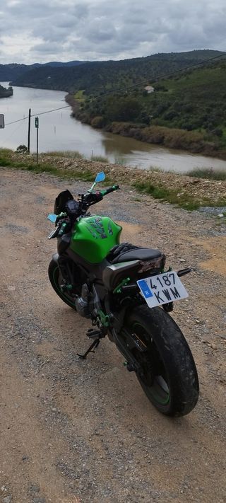Moto kawasaki z650
