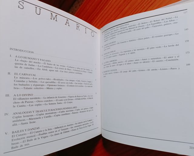 Estudios sobre el folklore canario 