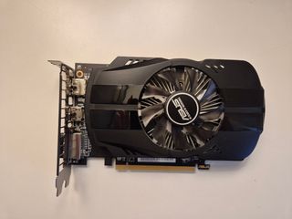 Tarjeta gráfica Asus Radeon RX 550