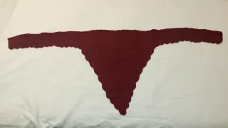 Toquilla de casera granate niña