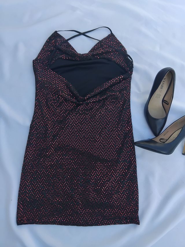 Vestido com lantejoulas