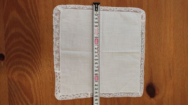 Lote 10 pañuelos o tapetes encaje