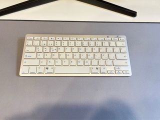 TECLADO BLUETOOTH MAC/PC
