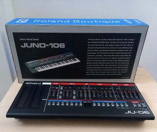 Roland JU-06