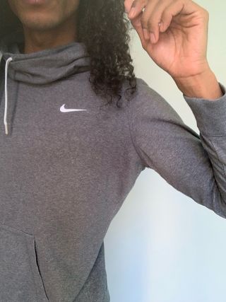 Sudadera Nike gris 