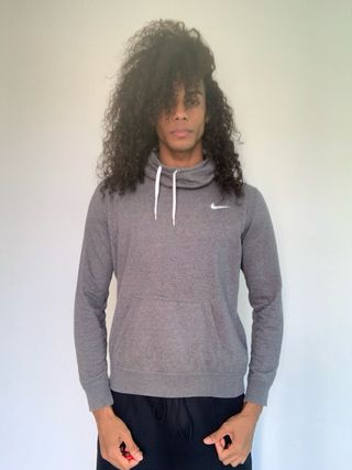 Sudadera Nike gris 