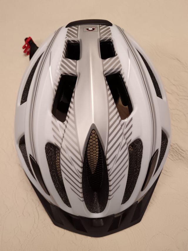 Casco ciclismo Carretera o MTB. Marca SPEQ GMBH.