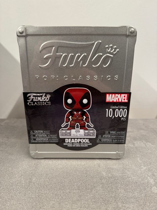 Funko Pop Classics-Deadpool 10.000 pcs