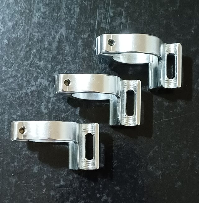 ABRAZADERAS PARA DESVIADOR SALDARE