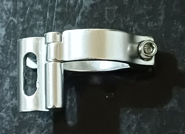 ABRAZADERAS PARA DESVIADOR SALDARE