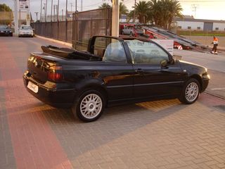 Volkswagen Golf Cabrio 2.0 Sportline