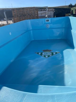 Piscina de 6x3 con el logo de tu equipo