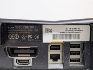 Consola Xbox 360 Slim 250GB