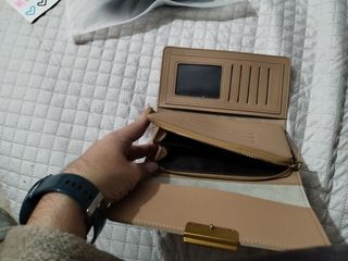Monedero beige