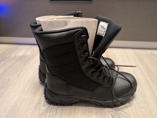 Botas de montaña altas
