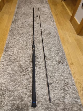 Caña de pescar gama alta