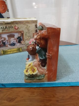 Figura niños resina