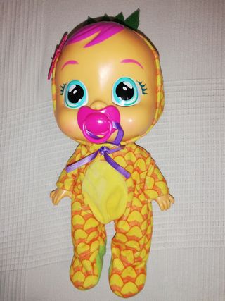 Muñeca bebé llorón piña