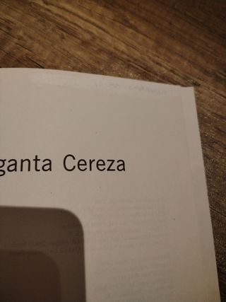 La Giganta Cereza (Planeta & Oxford) (Spanish Edition)