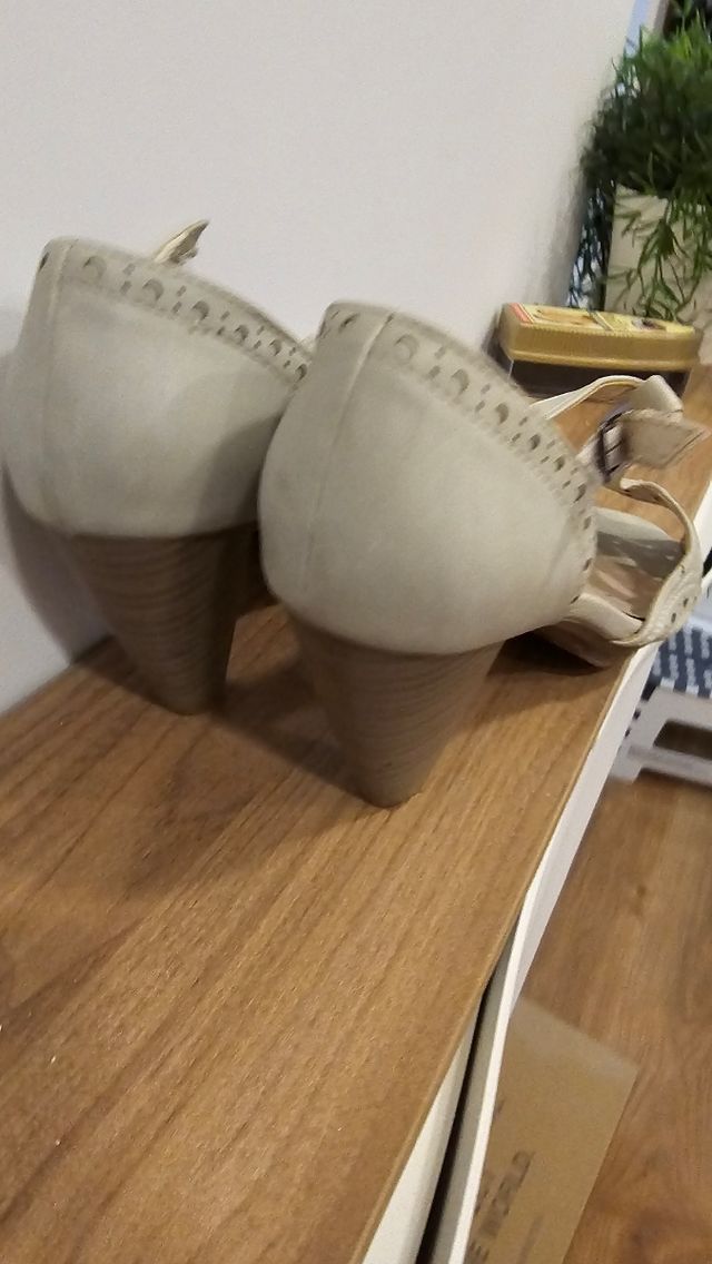 Sandalias gris 41 comodas