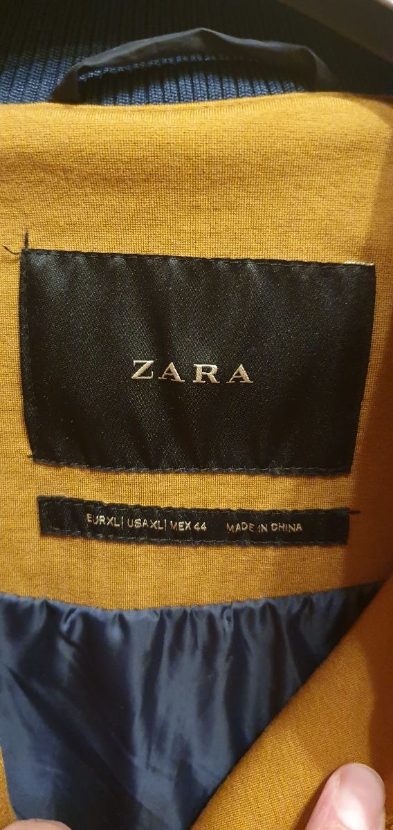 Cazadora Zara