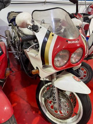 Suzuki gsx 750 r 1990