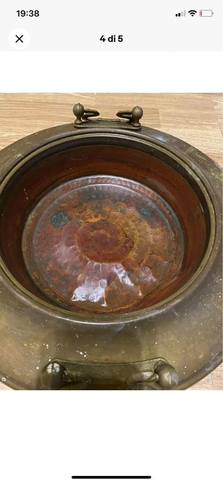Antico grande braciere in rame diametro cm 38