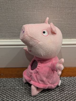 Muñeco pepa pig musical