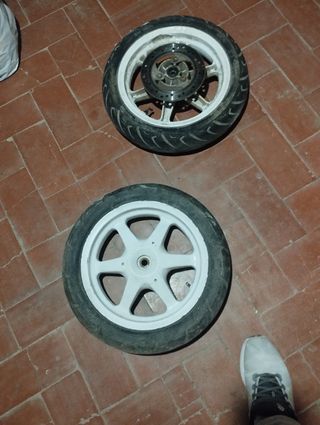 Yamaha jog ruedas