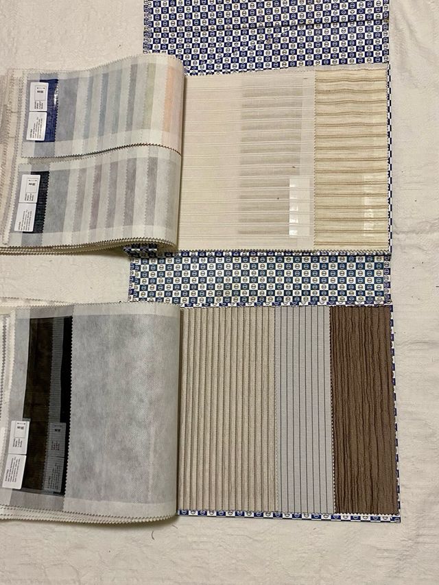 2 Catálogos muestras textiles, telas 